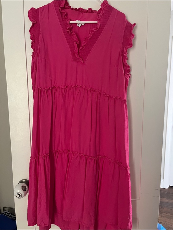 crown & ivy Dresses & Skirts - Crown and Ivy Pink Mid-length Casual Dress